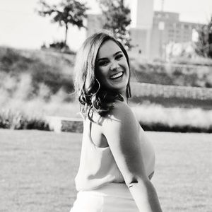 Meet your Posher, Brooke